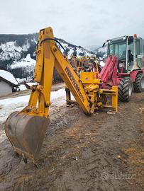 Retroescavatore per Weidemann