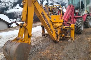 Retroescavatore per Weidemann