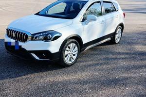 SUZUKI SCROSS GPL CON GANCIO