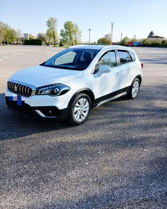 SUZUKI SCROSS GPL CON GANCIO
