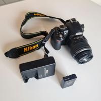 Nikon D3100 + Obiettivo VR