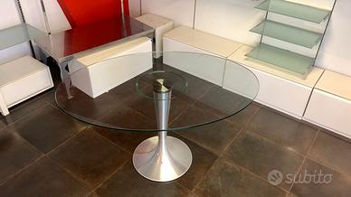 tavolo ovale in cristallo 