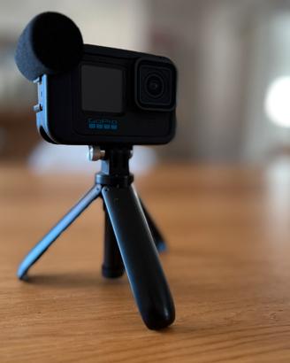 Go pro 11 black c/ accessori