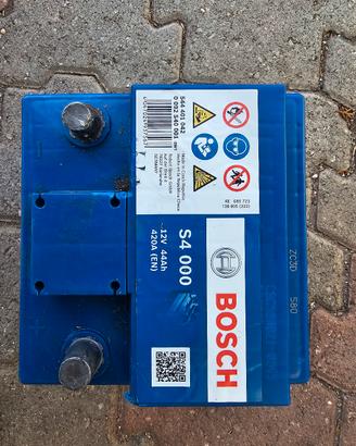 Batteria automobile Bosch