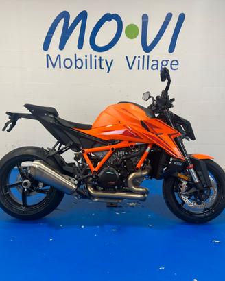 KTM 1390 SUPER DUKE R