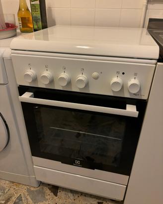 CUCINA + FORNO ELECTROLUX
