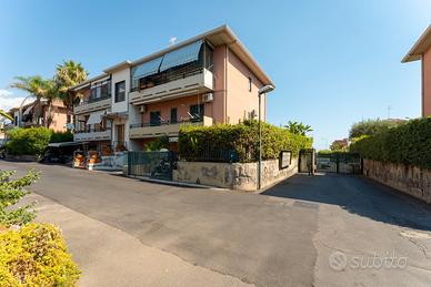 BALLO-Via Felice Paradiso-Vani 4+Possibilià Garage