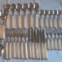 Set di 42 Posate in Acciaio Inox Eme Linea Perlato