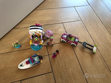 LEGO FRIENDS: bar spiaggia + moto scafo