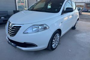 Lancia Ypsilon 1.3 MJT 16V 95 CV 5 porte S&S Silve