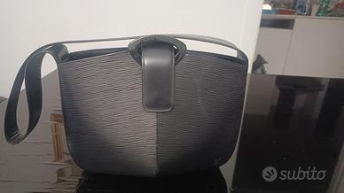 borsa Louis Vuitton nera