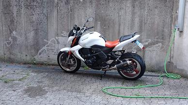z1000