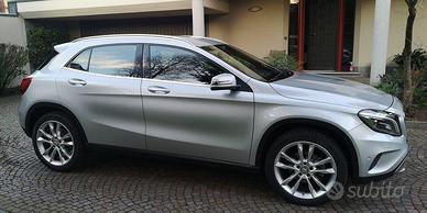 Mercedes Benz  GLA 200 CDI -  4matic -  Automatic