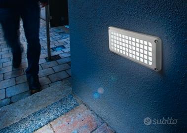 Faretto 60 LED Parete Lampada Esterno Giardino