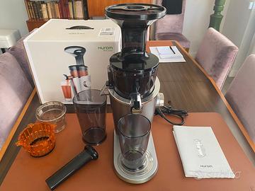 HUROM H 100 estrattore di succo professionale