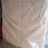 Materasso a molle matrimoniale usato