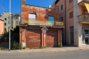 CASA SEMINDIPENDENTE A CISTERNA DI LATINA
