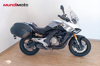 CFMOTO CF 650 MT - 2022