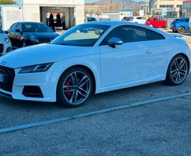 Audi TTS 2.000 TFSI 310cv Quattro S-tronic