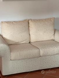 Divano 3 posti e 2 posti la coppia 350 euro