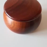 Scatola porta tabacco in radica di noce