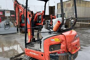 Miniescavatore kubota 16 q