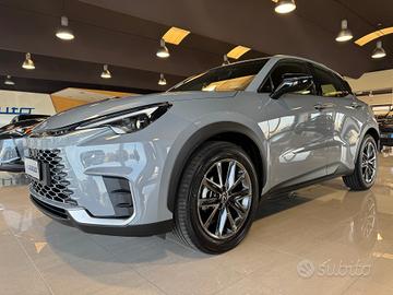 Lexus LBX Hybrid Elegant KM ZERO PREZZO REALE