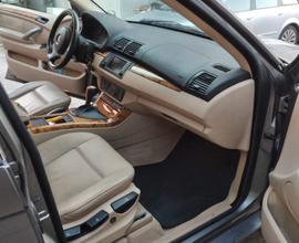 Bmw x5 (e53) - 2004