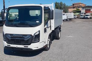 Isuzu M 27 passo corto cassone ribaltabile trilate