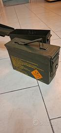 contenitori militari vuoti