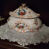 zuppiera centro tavola antico