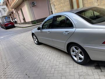 Mercedes classe c 200 cdi