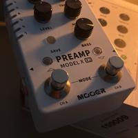 Modeler amplificatore Mooer preamp x2