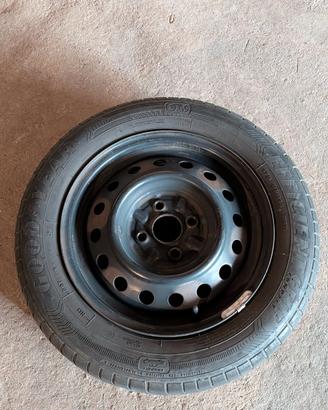 Cerchi ferro Toyota Yaris r14