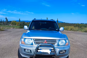 Mitsubishi pajero 
