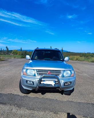 Mitsubishi pajero 