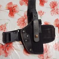 Fondina cosciale nera Vega Holster per Beretta 92