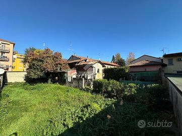 CASA INDIPENDENTE A PAULLO