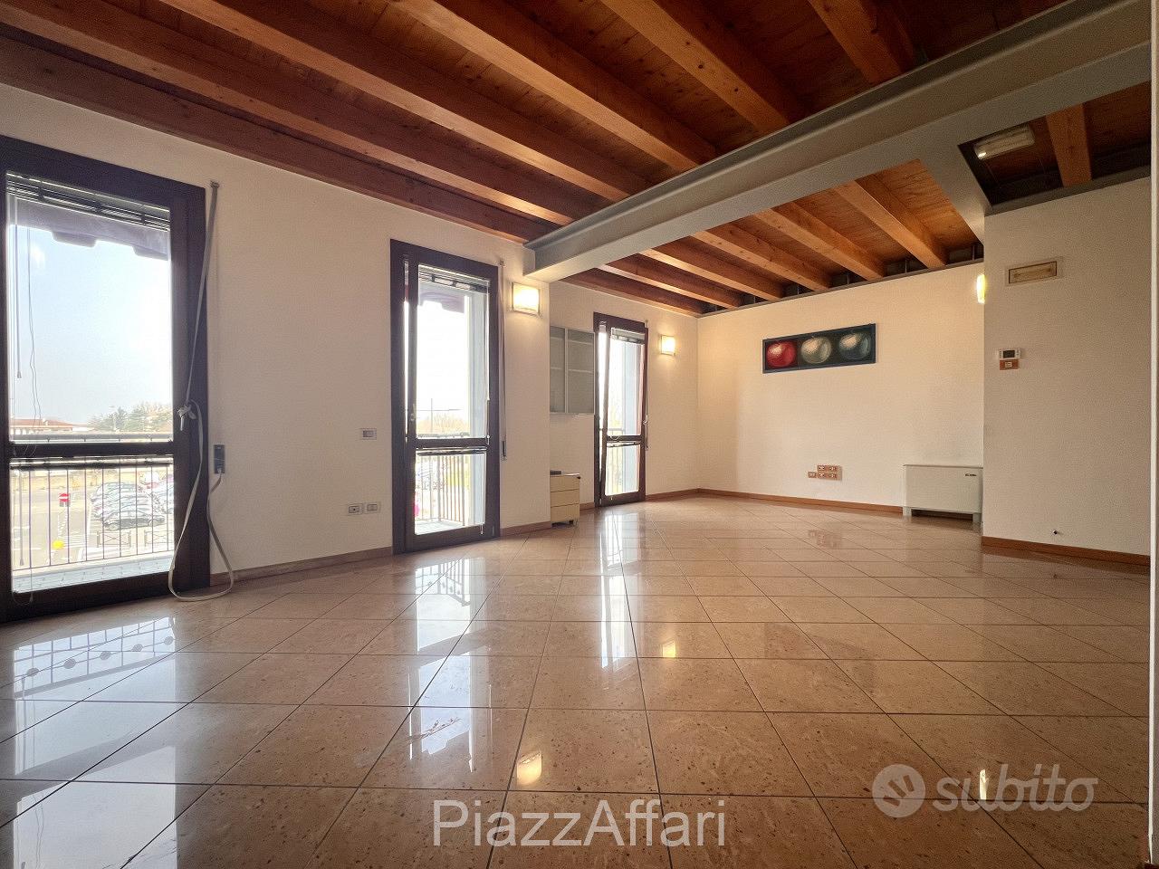 Meraviglioso Duplex con Travi a Vista - Vista 6