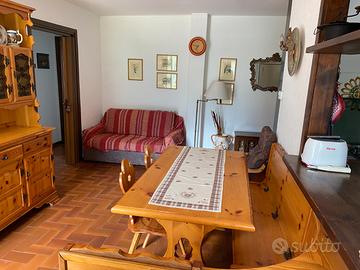 Trilocale con bella vista, posto auto e cantina