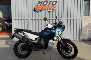 Husqvarna Norden 901 expedition