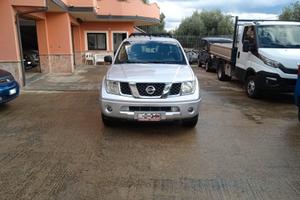 NISSAN NAVARA 4x4 2.5 dCi 171cv Double Cab 4p