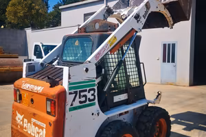 minipala bobcat 753