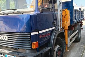 Fiat Iveco 175.24 ribaltabile trilaterale con gru