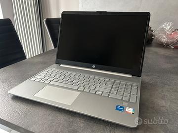 Pc HP 15.6’’ intel core i5