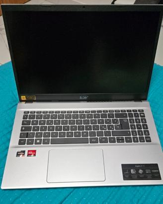 computer portatile 