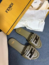 Ciabattine Fendi