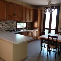 Cucina completa di elettrodomestici