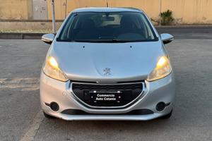 Peugeot 208 1.4 HDi LEGGI DESCRIZIONE