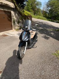 Beverly Tourer 400
